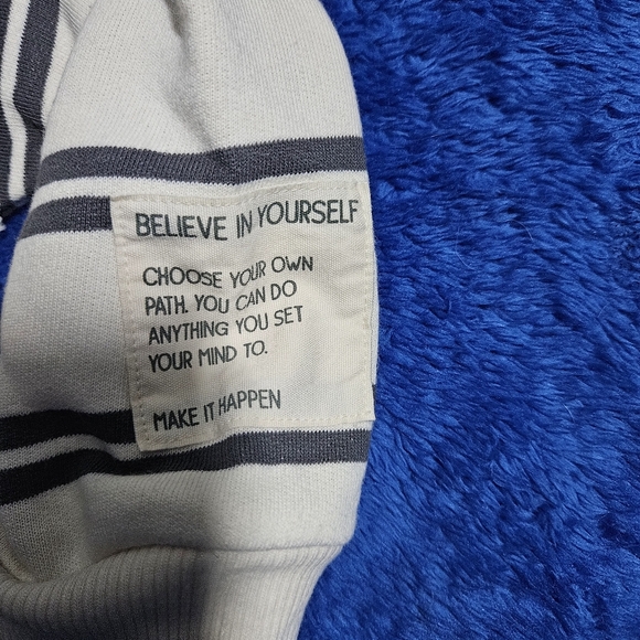 easy-peasy Baby and Toddler Boys French Terrycloth Pullover - Picture 5 of 7